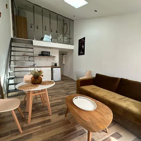 شقة Charmant Loft Moderne Au Coeur De Hyères